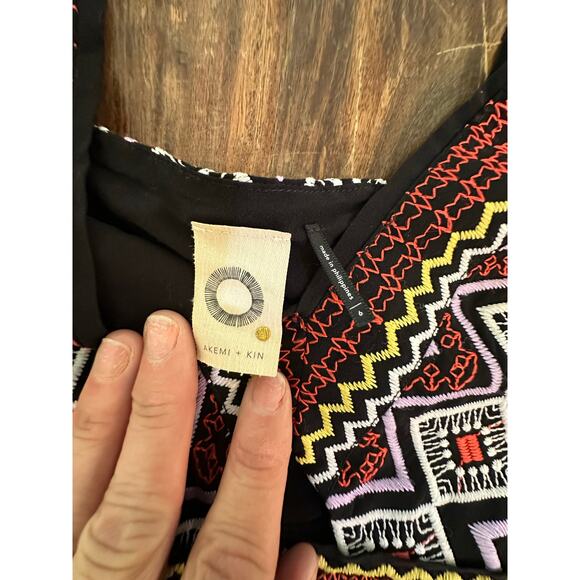 Anthropologie Akemi + Kin Women's Multicolor Embroidered Midi Dress Size 6 - Picture 9 of 11